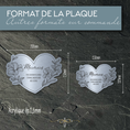 Charger l'image dans la visionneuse de la galerie, Cœur du souvenir – Plaque funéraire Lys personnalisée