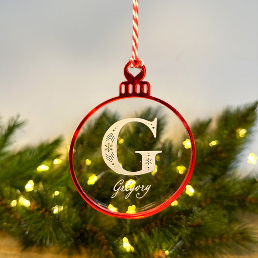 Boule de Noël transparente personnalisée – Initiale gravée