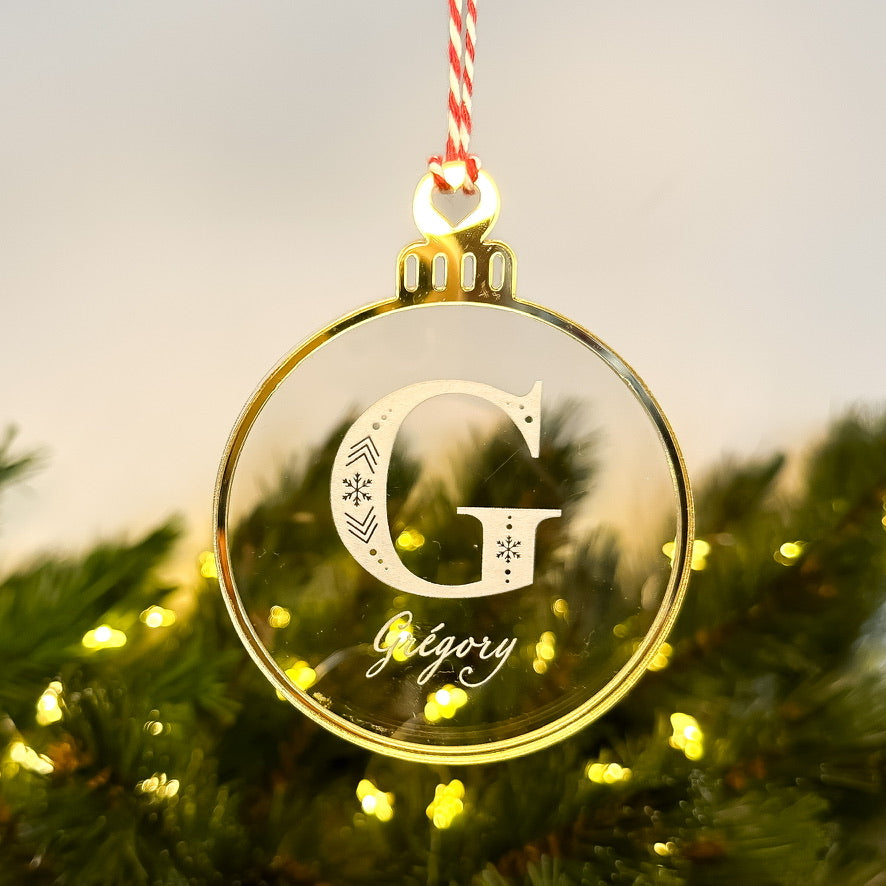 Boule de Noël transparente personnalisée – Initiale gravée
